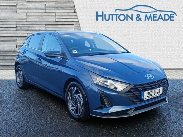 Hyundai i20 Hatchback, Petrol, 2025, 