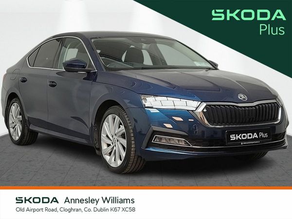 Skoda Octavia Saloon, Diesel, 2021, Blue