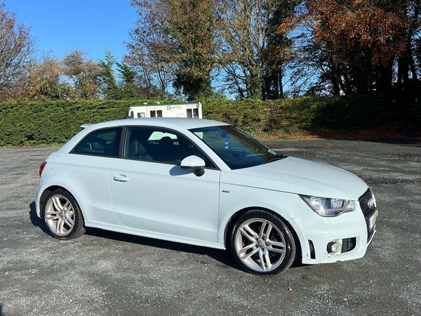Audi A1 Hatchback, Diesel, 2011, Blue