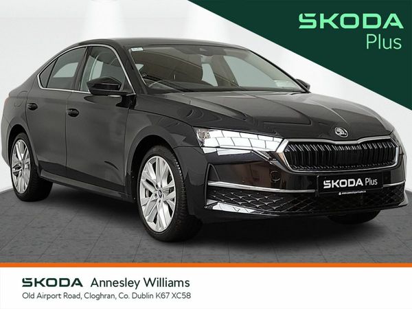 Skoda Octavia Saloon, Diesel, 2025, Black
