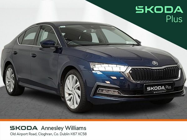 Skoda Octavia Saloon, Diesel, 2023, Blue