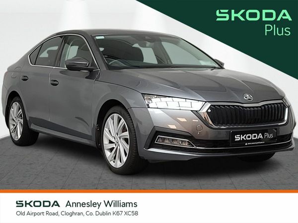 Skoda Octavia Saloon, Petrol, 2023, Grey