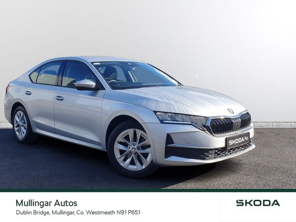 Skoda Octavia Saloon, Diesel, 2025, Grey