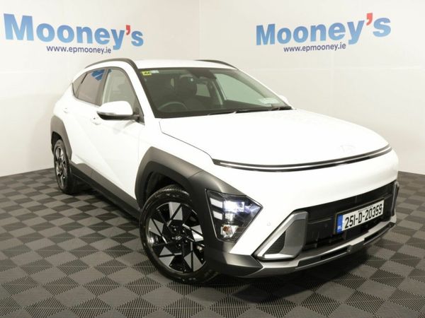 Hyundai KONA MPV, Petrol Hybrid, 2025, White
