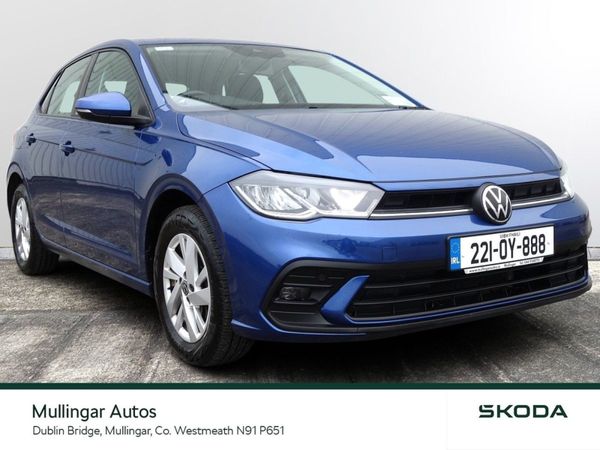 Volkswagen Polo Hatchback, Petrol, 2022, Blue
