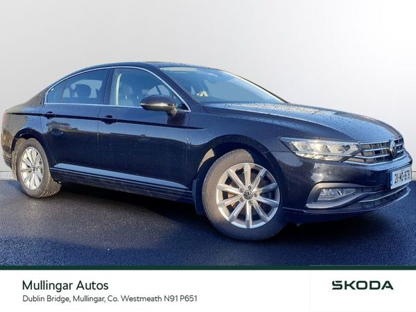Volkswagen Passat Saloon, Diesel, 2021, Black