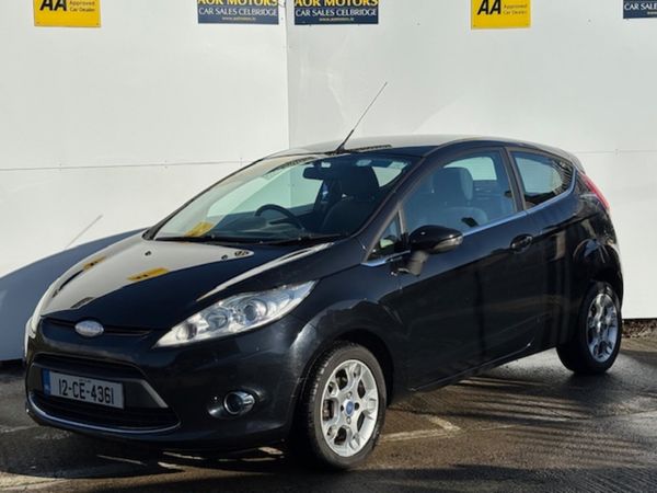 Ford Fiesta Hatchback, Petrol, 2012, Black
