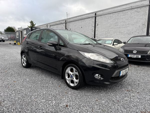 Ford Fiesta Hatchback, Petrol, 2012, Black
