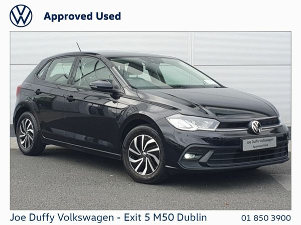 Volkswagen Polo Hatchback, Petrol, 2021, Black