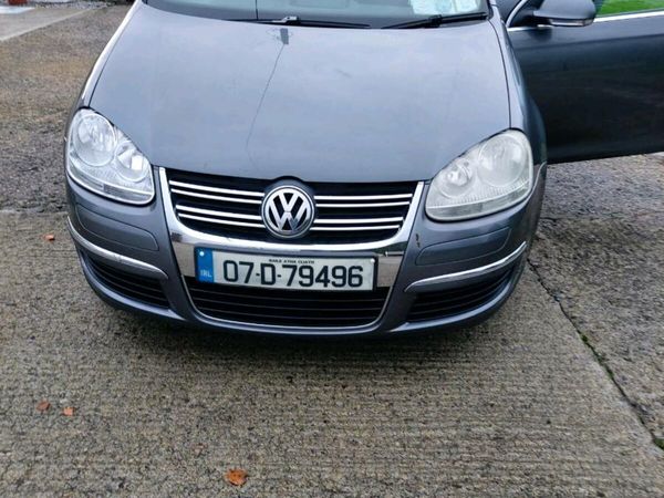 Volkswagen Jetta Saloon, Petrol, 2007, Grey