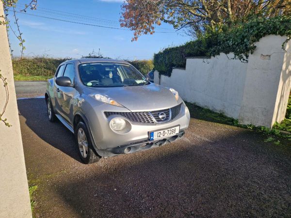 Nissan Juke SUV, Diesel, 2012, Silver
