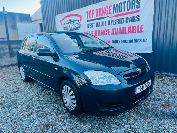 Toyota Corolla Hatchback, Petrol, 2005, Green
