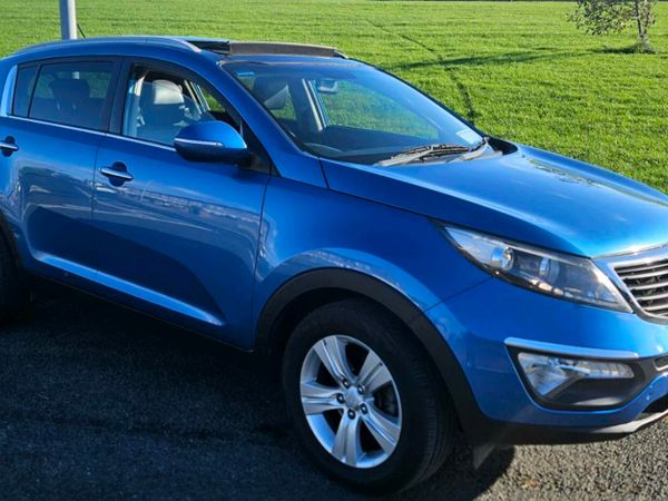 Kia Sportage SUV, Diesel, 2011, Blue