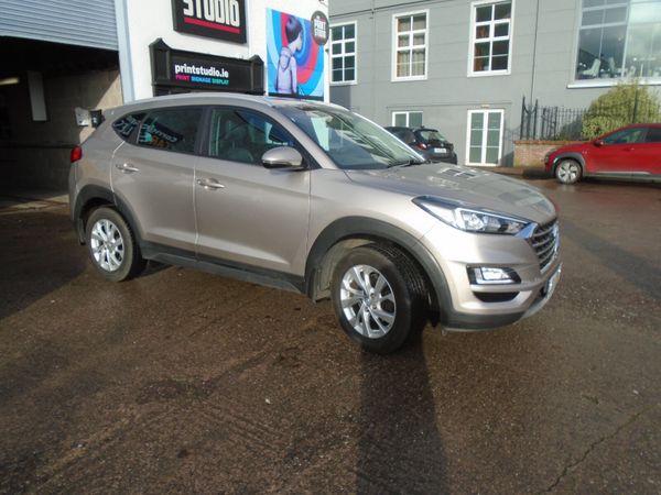 Hyundai Tucson SUV, Diesel, 2019, White