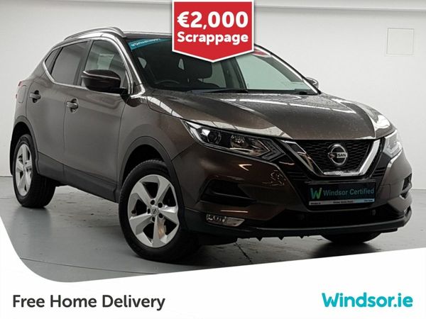 Nissan Qashqai MPV, Petrol, 2019, Brown