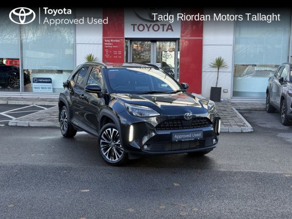 Toyota Yaris Cross Hatchback, Petrol Hybrid, 2025, Black