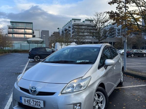 Toyota Prius Hatchback, Petrol Hybrid, 2011, Silver
