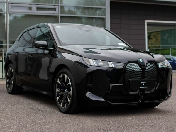 BMW iX SUV, Electric, 2026, Black