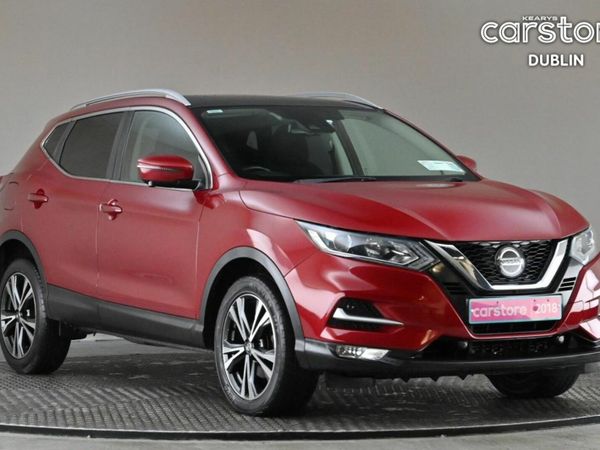Nissan Qashqai Hatchback, Diesel, 2018, Red