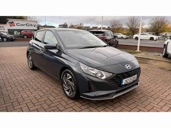 Hyundai i20 Hatchback, Petrol, 2024, Grey