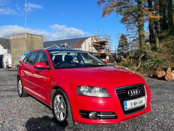 Audi A3 Hatchback, Diesel, 2011, Red