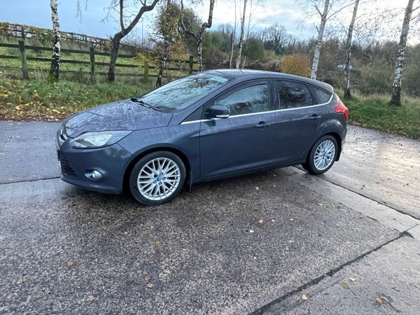 Ford Focus Hatchback, Diesel, 2013, Grey