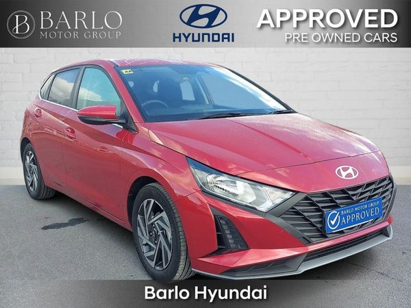 Hyundai i20 Hatchback, Petrol, 2025, Red