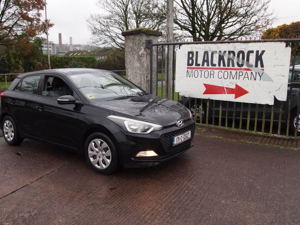 Hyundai i20 Hatchback, Petrol, 2017, Black