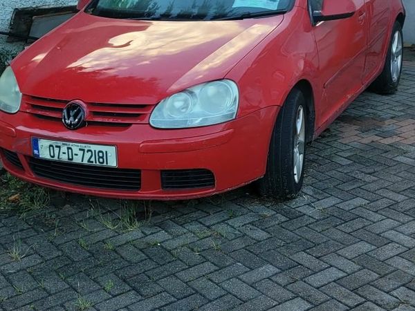 Volkswagen Golf Hatchback, Petrol, 2007, Red