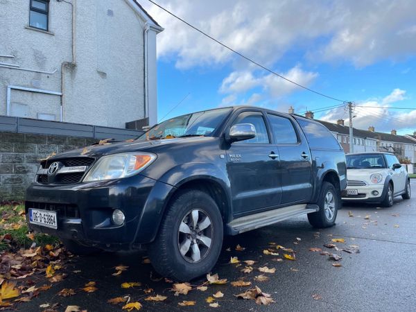 Toyota Hilux Crew Cab, Diesel, 2006, Black
