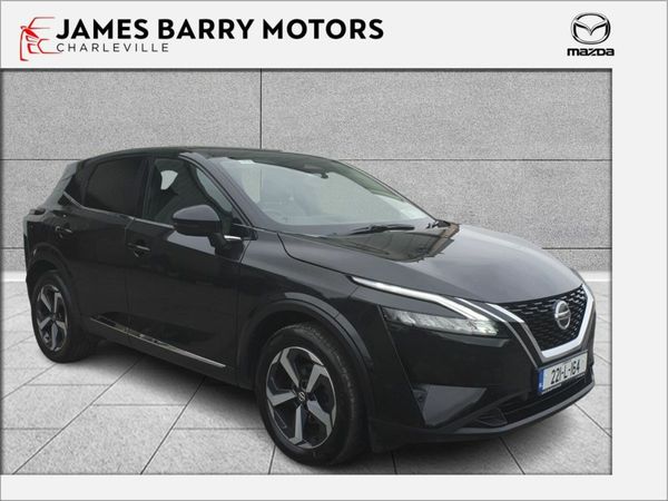 Nissan Qashqai MPV, Petrol, 2022, Black