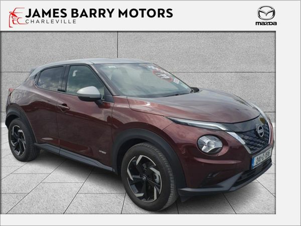 Nissan Juke SUV, Petrol Hybrid, 2024, Red