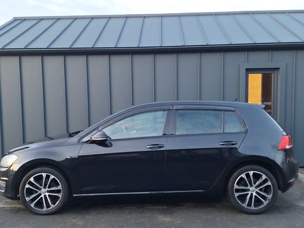 Volkswagen Golf Hatchback, Petrol, 2015, Black