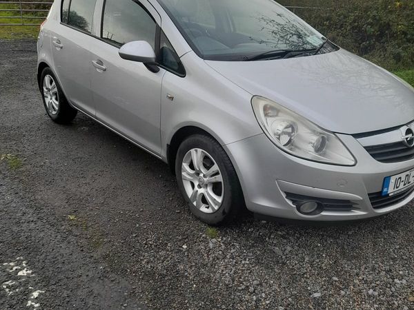 Opel Corsa Hatchback, Petrol, 2010, Silver