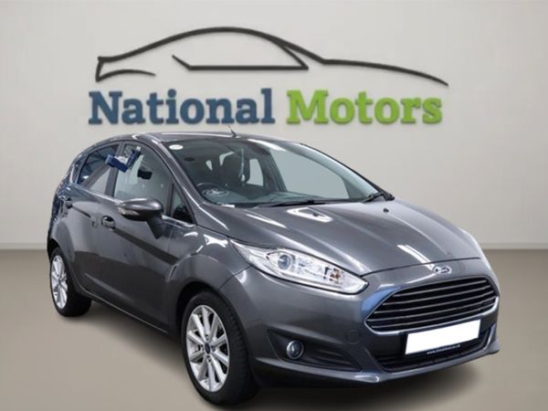 Ford Fiesta Hatchback, Petrol, 2016, Grey