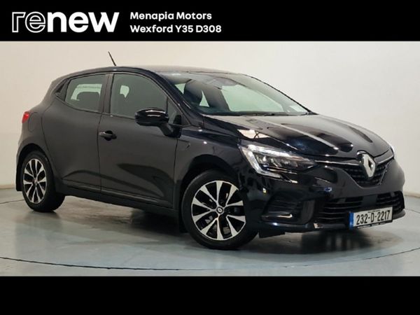Renault Clio Hatchback, Petrol, 2023, Black
