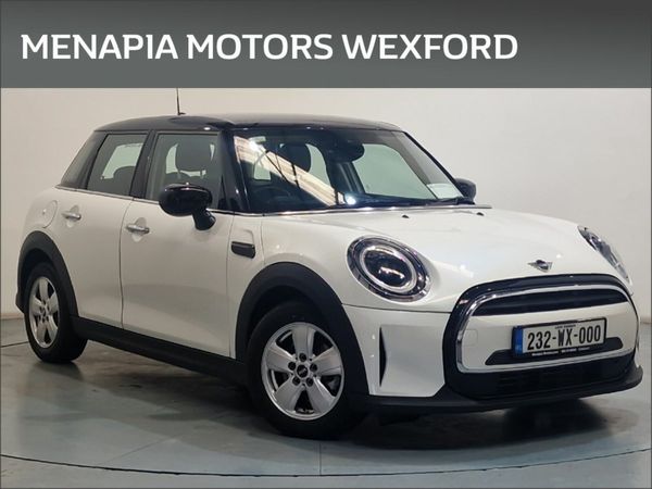 Mini Cooper Hatchback, Petrol, 2023, White