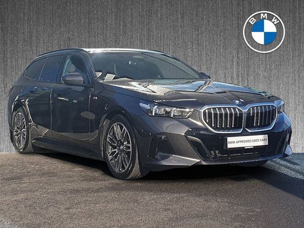 BMW 5-Series Estate, Petrol Plug-in Hybrid, 2025, Grey