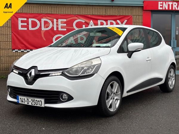 Renault Clio Hatchback, Petrol, 2014, White