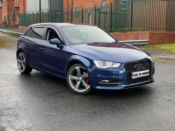 Audi A3 Hatchback, Diesel, 2013, Blue