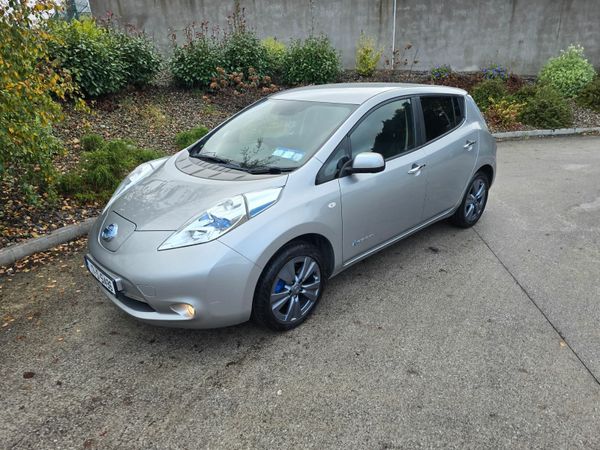 Nissan Leaf Hatchback, Electric, 2017, Silver
