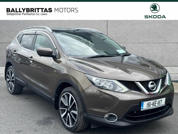 Nissan Qashqai Hatchback, Diesel, 2015, Brown