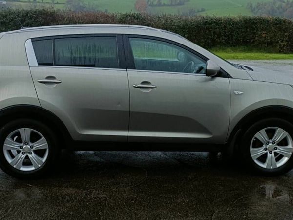 Kia Sportage SUV, Diesel, 2014, Silver