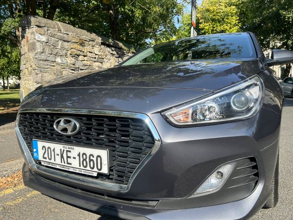 Hyundai i30 Hatchback, Petrol, 2020, Grey
