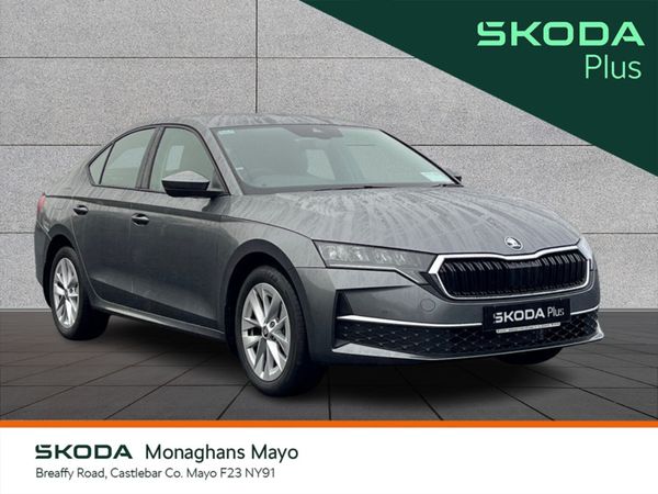 Skoda Octavia Hatchback, Diesel, 2025, Grey