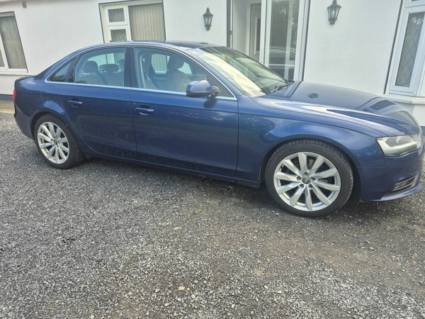 Audi A4 Saloon, Diesel, 2014, Blue