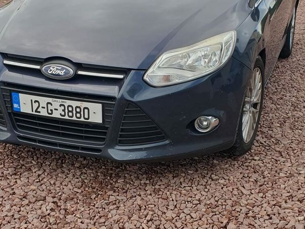 Ford Focus Hatchback, Diesel, 2012, Grey
