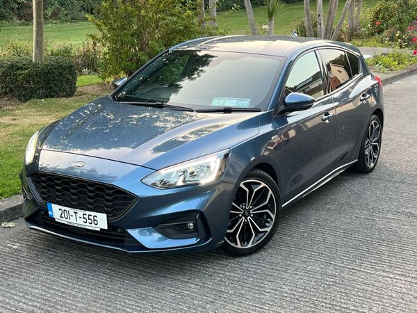 Ford Focus Hatchback, Diesel, 2020, Blue