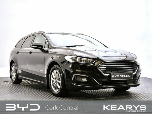 Ford Mondeo Estate, Petrol Hybrid, 2021, Black