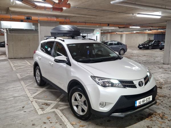 Toyota RAV4 SUV, Diesel, 2014, White